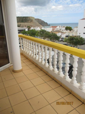 Lote 8 casa amarela